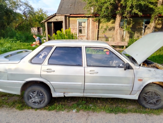 Lada (ваз) 2115 2012 года в городе Деревня засторинье фото 2