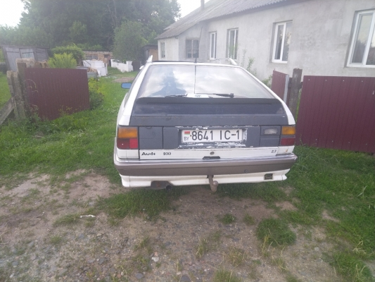 Audi 100 1990 года в городе Клецк фото 3