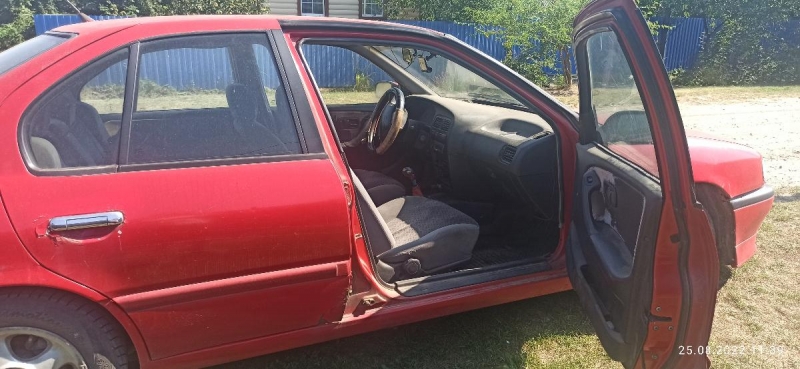 Nissan Primera 1996 года в городе Лоев фото 3