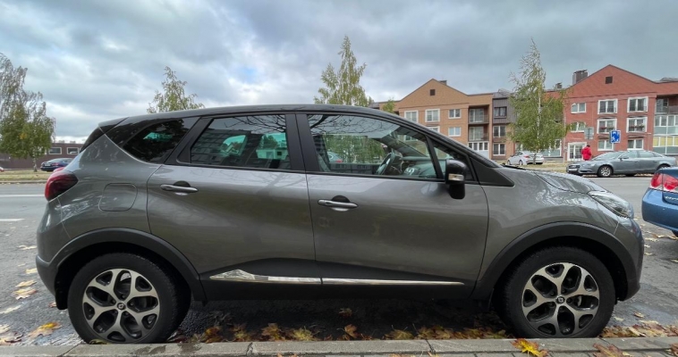 Renault Kaptur 2017 года в городе Минск, улица Космонавтов фото 2