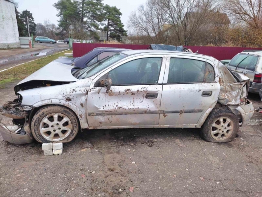 Opel Astra 2001 года в городе Островец фото 6