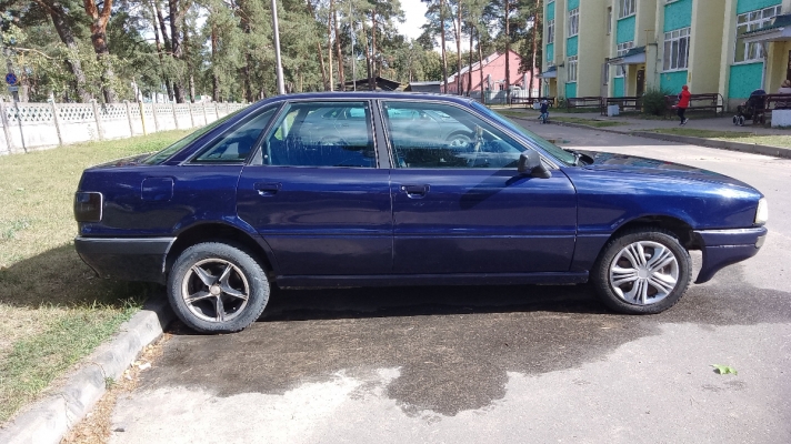 Audi 80 1990 года в городе Город старые дароги фото 2