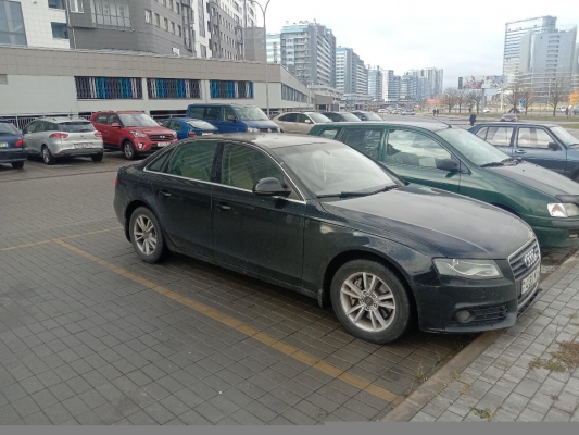 Audi A4 2009 года в городе Минск фото 2