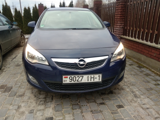 Opel Astra 2010 года в городе Брест фото 2