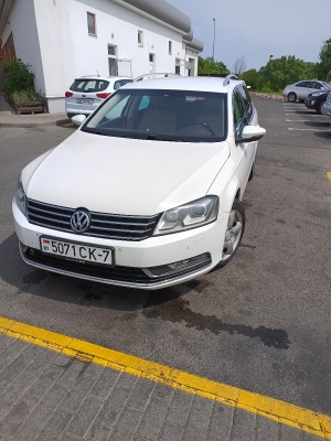 Volkswagen Passat 2013 года в городе Минск фото 8