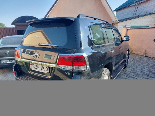 Toyota Land cruiser 2016 года в городе Гомель фото 2