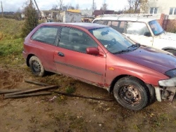 Mazda 323 1997 года в городе минск фото 3