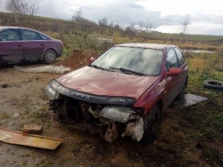 Mazda 323 1997 года в городе минск фото 5