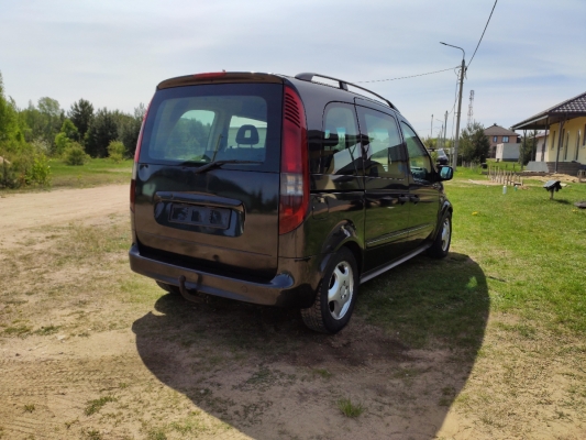 Mercedesbenz Vaneo 2003 года в городе Минск фото 3