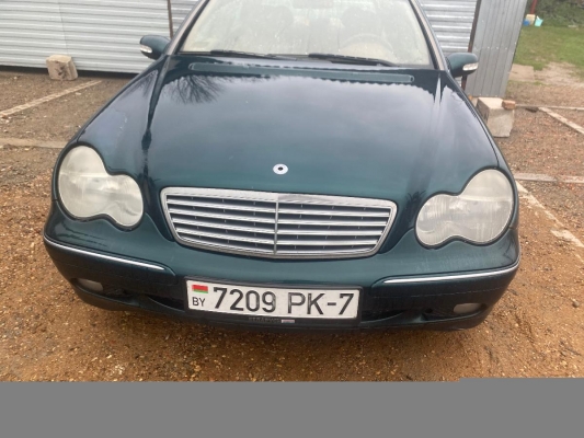 Mercedesbenz C-klass 2003 года в городе Минск фото 4