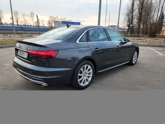 Audi A4 2020 года в городе Витебск фото 2