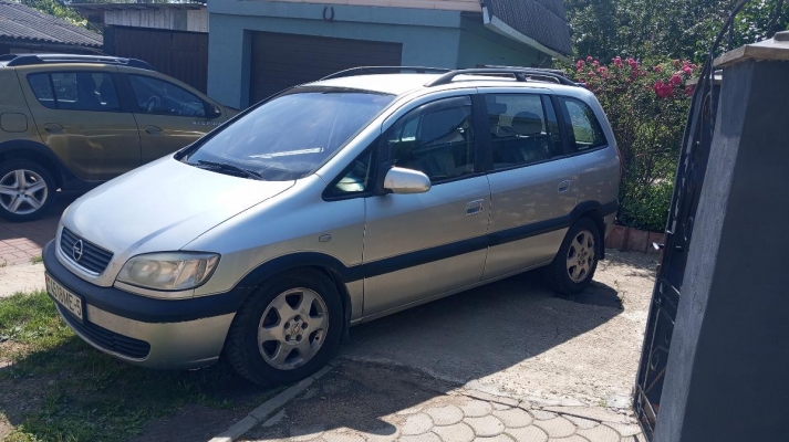 Opel Zafira 2002 года в городе Г Заславль фото 3