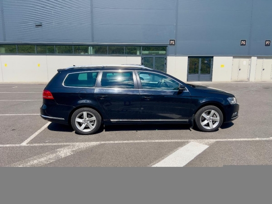 Volkswagen Passat 2014 года в городе Гродно фото 2