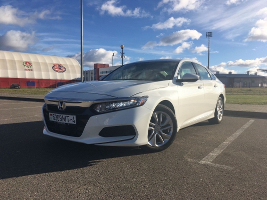 Honda Accord 2018 года в городе Лида фото 1