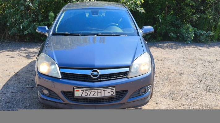 Opel Astra 2007 года в городе Ждановичи фото 1