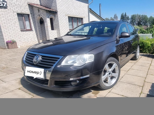 Volkswagen Passat 2010 года в городе Минск фото 4