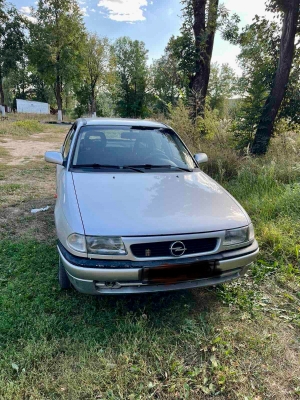 Opel Astra 1997 года в городе Кричев фото 1