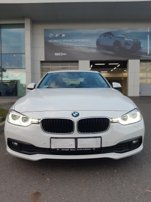 Bmw 3 seriya 2018 года в городе Минск фото 1