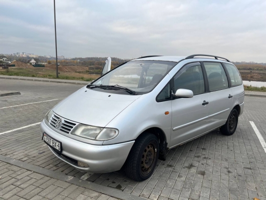 Volkswagen Sharan 1998 года в городе Могилев фото 2