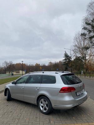 Volkswagen Passat 2013 года в городе Солигорск фото 1