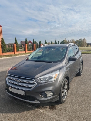 Ford Escape 2017 года в городе Барановичи фото 1