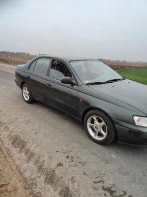 Toyota Carina E, 1995