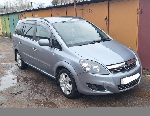 Opel Zafira 2011 года в городе Минск фото 1