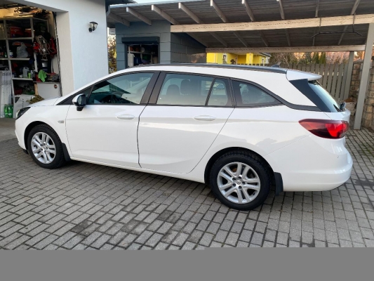 Opel Astra 2018 года в городе Минск фото 5