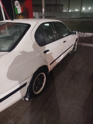 Nissan Primera 1995 года в городе Витебск фото 4