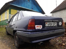 Opel  1987 года в городе Минск фото 1