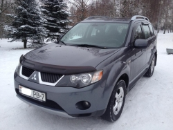 Mitsubishi Outlander XL 2008 года в городе Минск фото 1