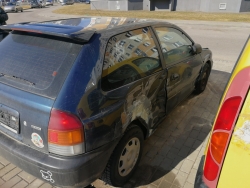 Mazda 323 1998 года в городе Минск фото 4