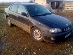 Toyota Авенсис 1998 года в городе Витебск фото 2