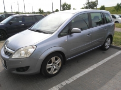 Opel Zafira B 2009 года в городе Минск фото 1