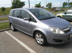 Opel Zafira B 2009 года в городе Минск фото 3