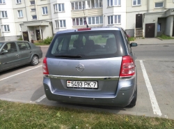 Opel Zafira B 2009 года в городе Минск фото 4