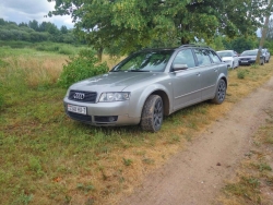 Audi А4 2003 года в городе Минск фото 2