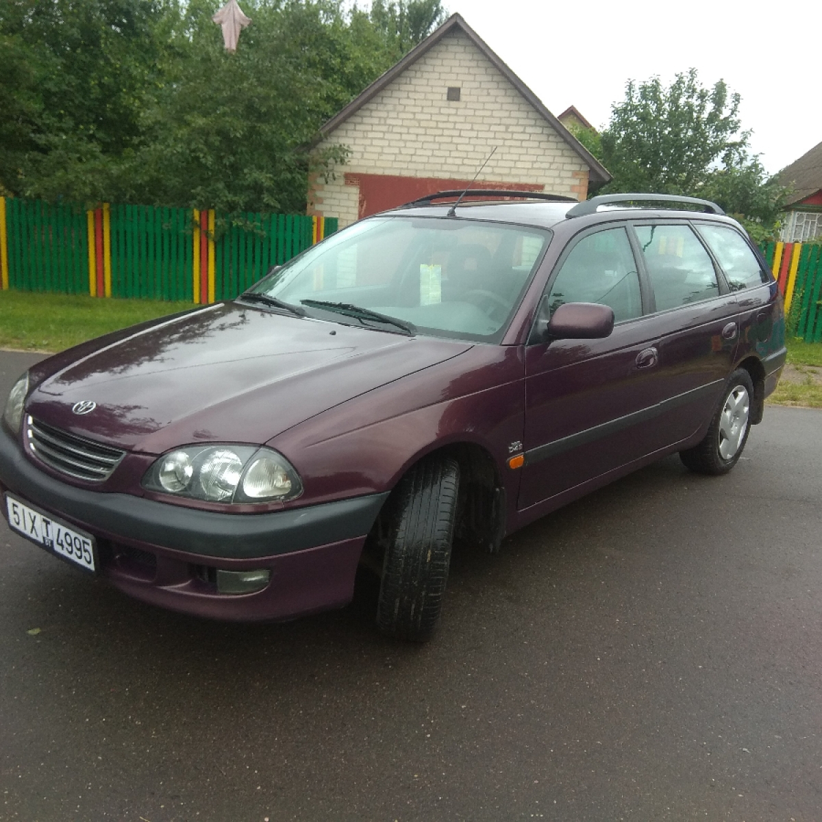 Купить Toyota Авенсис 2000 года в городе Солигорск за 3300 у.е. продажа авто  на автомобильной доске объявлений Avtovikyp.by