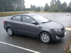 Kia RIO 2013 года в городе Витебск фото 1