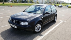 Volkswagen Гольф 4 2001 года в городе Минск фото 1