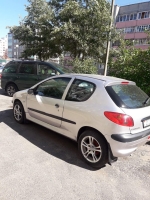 Peugeot 206 2001 года в городе Островец фото 2