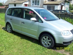 Volkswagen Volkswagen Touran 2005 года в городе д. Головнинцы, Ляховический р- фото 2