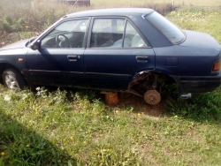 Mazda 323 1990 года в городе Зельва фото 1