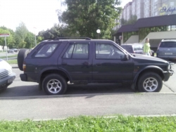 Opel Frontera 1996 года в городе п. Лесной фото 1