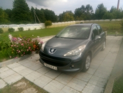 Peugeot 207 2008 года в городе Островец фото 1