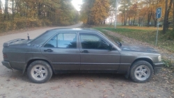 Mercedesbenz 190 1987 года в городе Минск фото 3