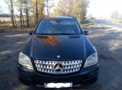 Mercedesbenz Мл 350 2006 года в городе Корбин фото 3