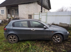 Alfaromeo 147 2002 года в городе Городок фото 3