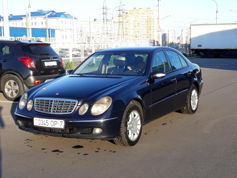 Mercedes-Benz E-класс 2005 года в городе Минск фото 1