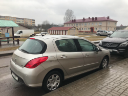 Peugeot 308 2009 года в городе Островец фото 4